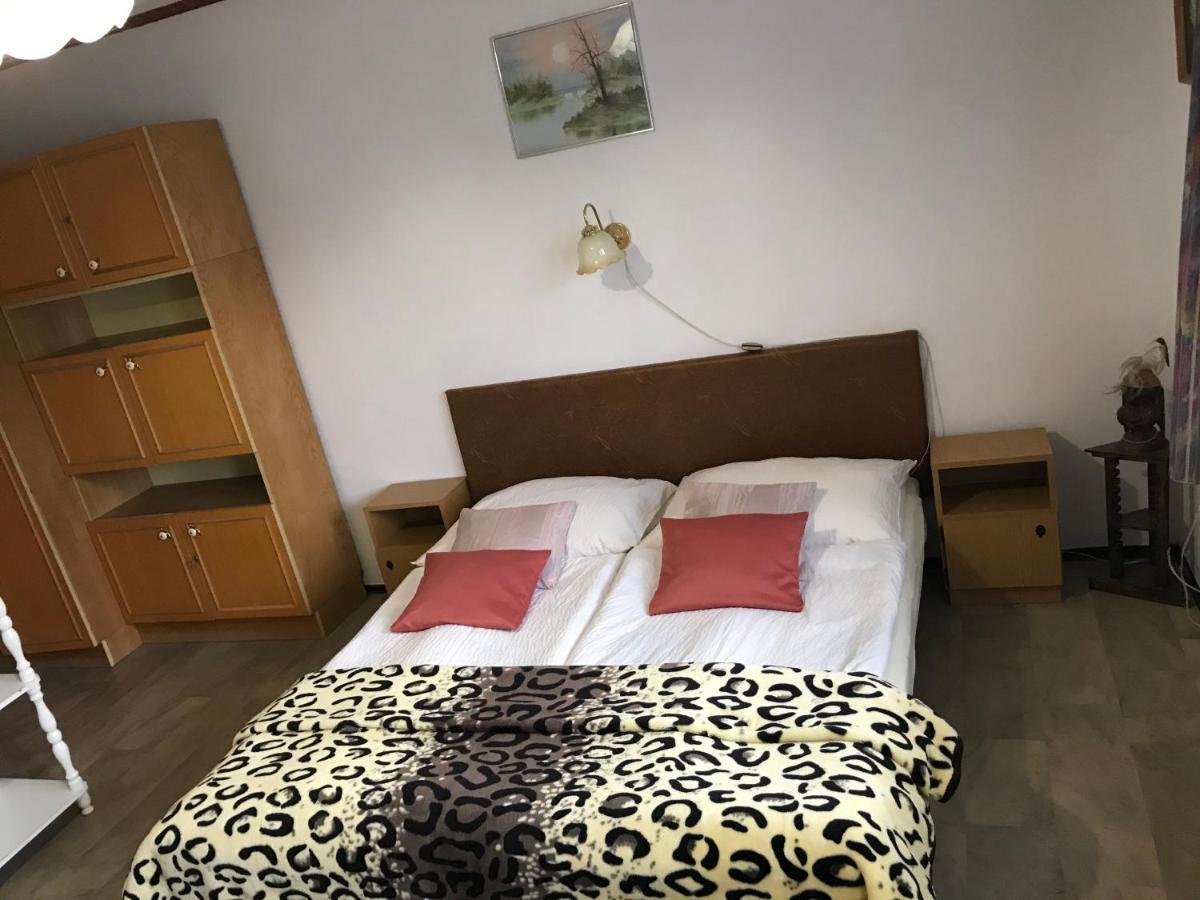 Apartman Berki Margit Hévíz Buitenkant foto