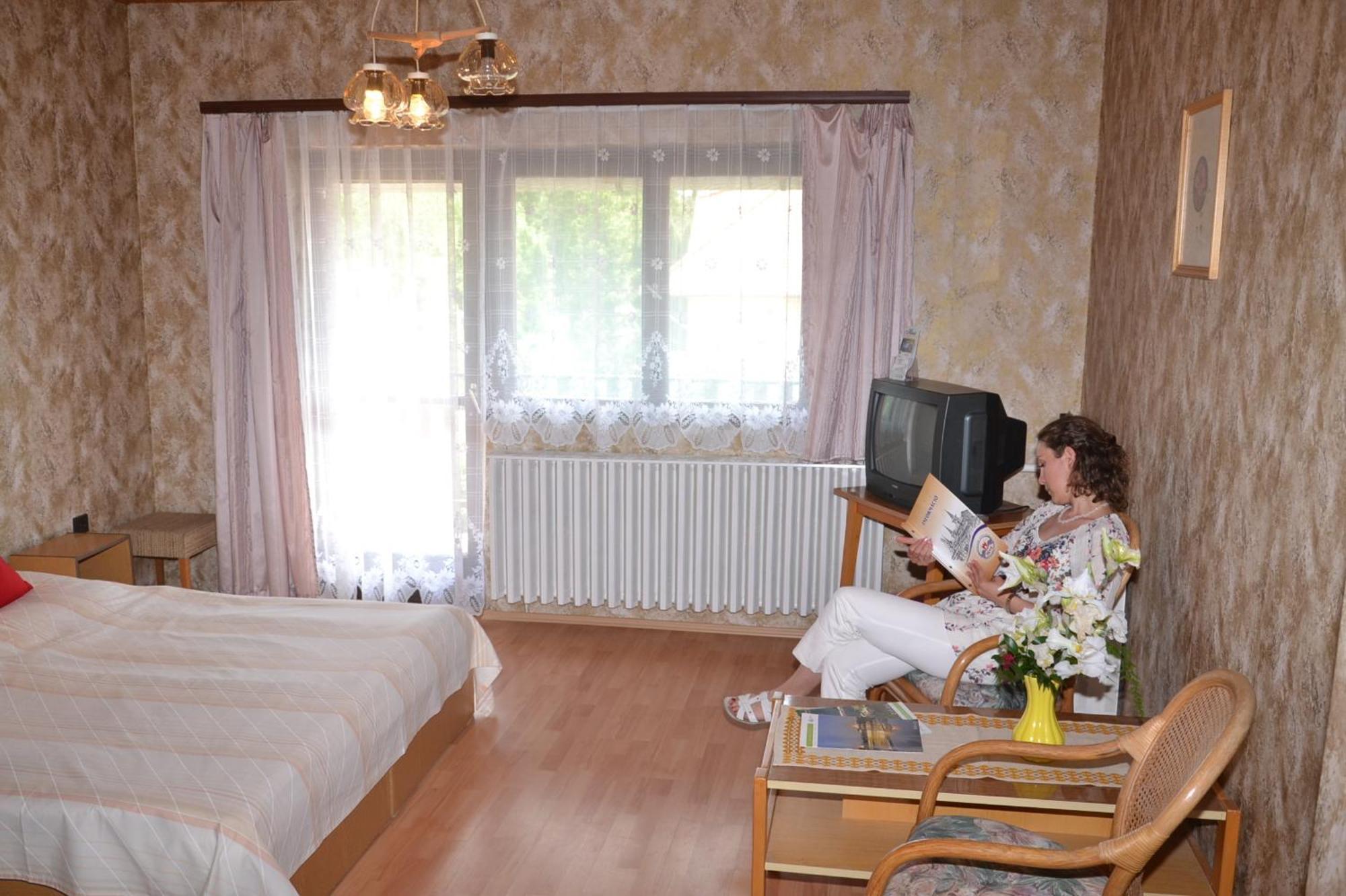 Apartman Berki Margit Hévíz Buitenkant foto